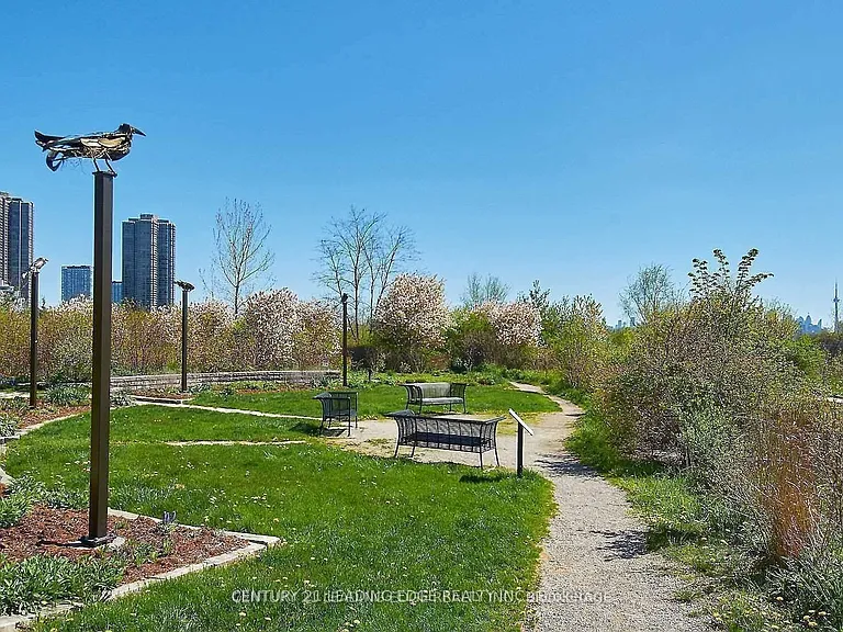 30 Shore Breeze Dr #2614 — Photo 34