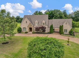 401 Fairway Dr, Covington, TN 38019