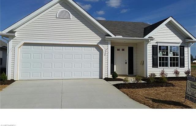 1st image of 128 Carrington Ct
