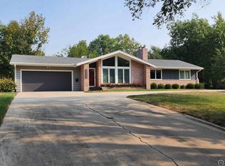 1004 W 18th Ave, Emporia, KS 66801
