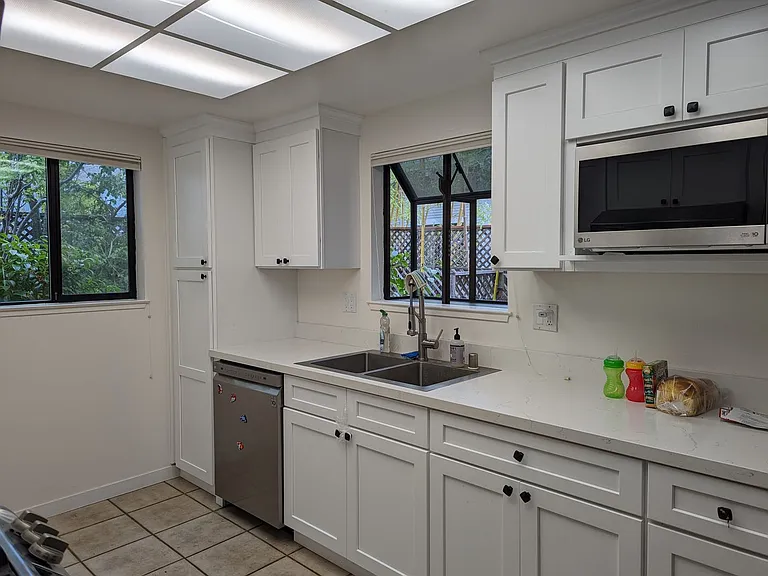 1 Berkeley Ct — Photo 5