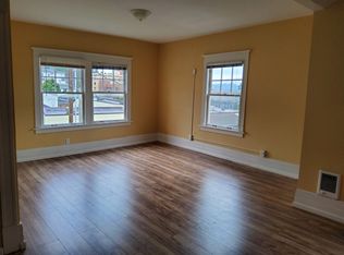 1010 Franklin Ave APT 2, Astoria, OR
