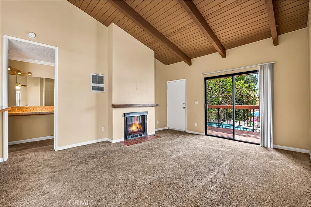 1 bed, 700 sqft, $2,295 — Photo 1
