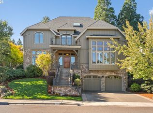 693 SW 68th Ter, Portland, OR 97225