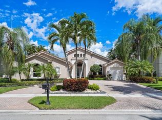 8905 Valhalla Dr, Delray Beach, FL 33446