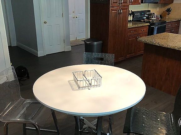 5th image of 7340 Sabal Dr