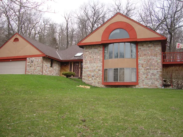 206 Highway 164, Colgate, WI 53017