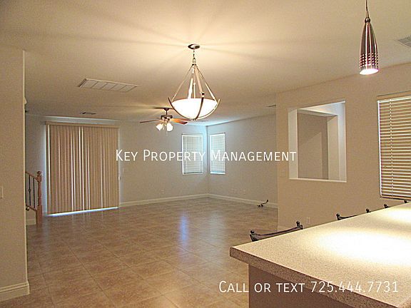 5th image of 1362 Crystal Hill Ln Unit 2