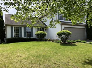 6203 Formoor Ln, Gurnee, IL 60031
