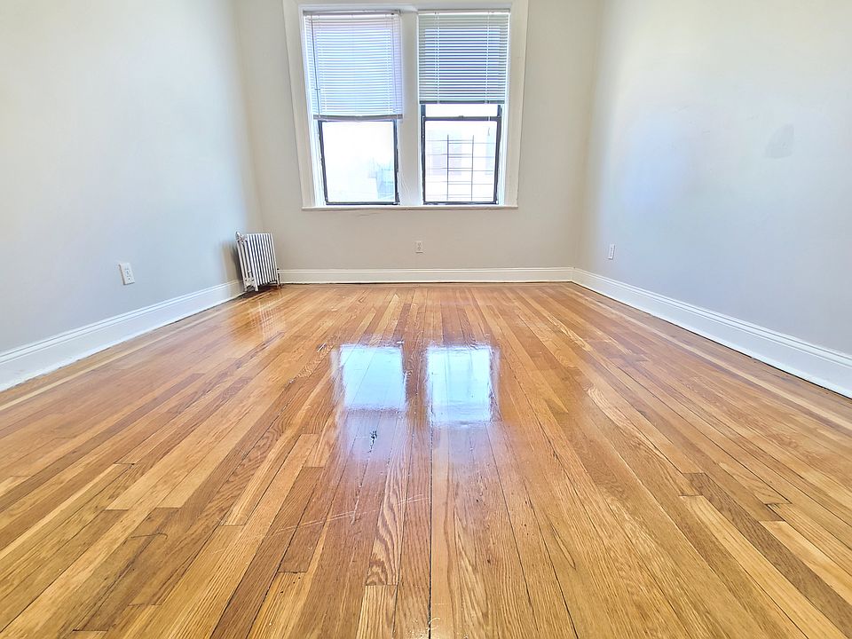 2nd image of 5307 Palisade Ave #35E
