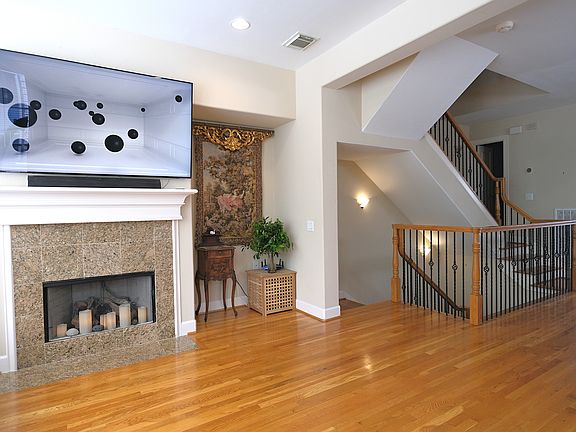 Second floor living room