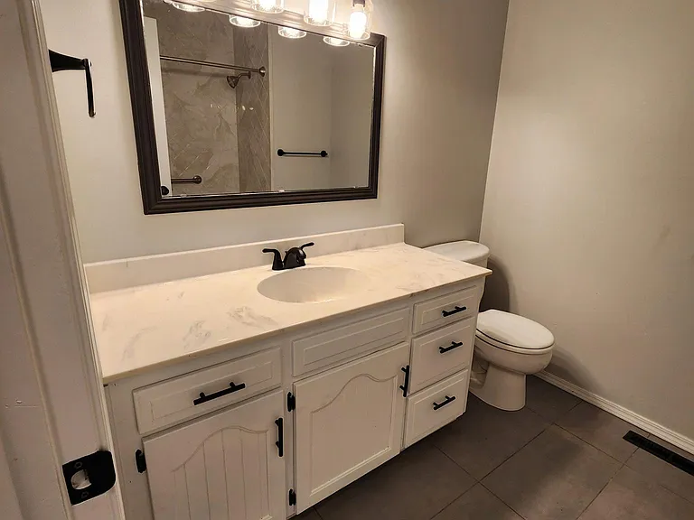 1106 W Wayland St — Photo 21