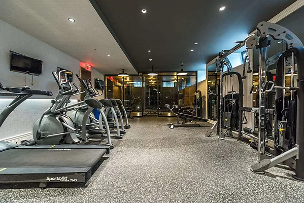 Rented by Nooklyn NYC LLC | media 40