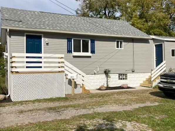 3617 Donald St, Lansing, MI 48910