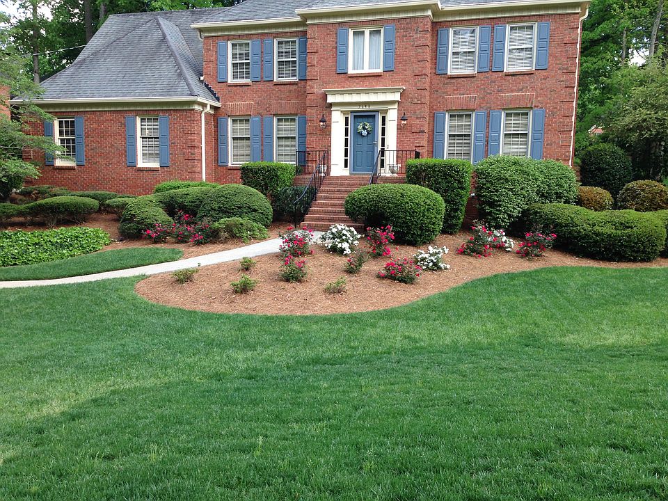 2nd image of 3648 Wentworth Ln