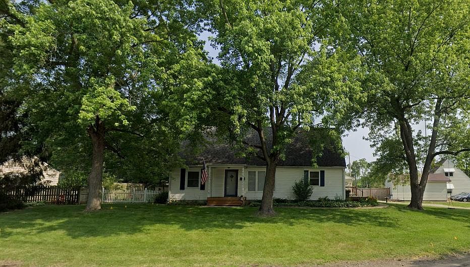 1st image of 7050 Caroline Ave