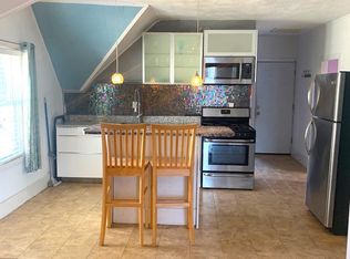 48 America St #TOP, Providence, RI 02903