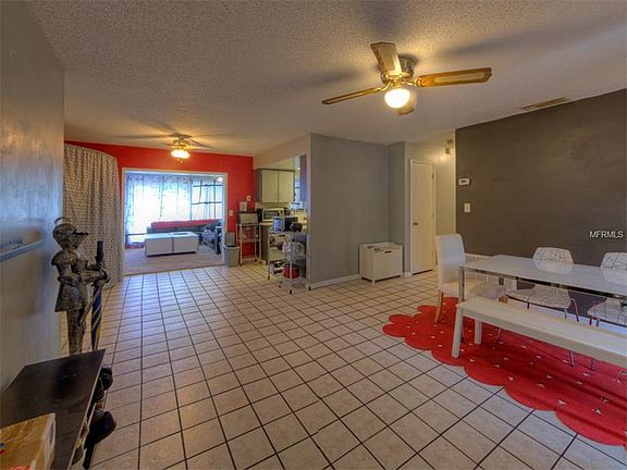 4th image of 9524 Buxton Ct #2