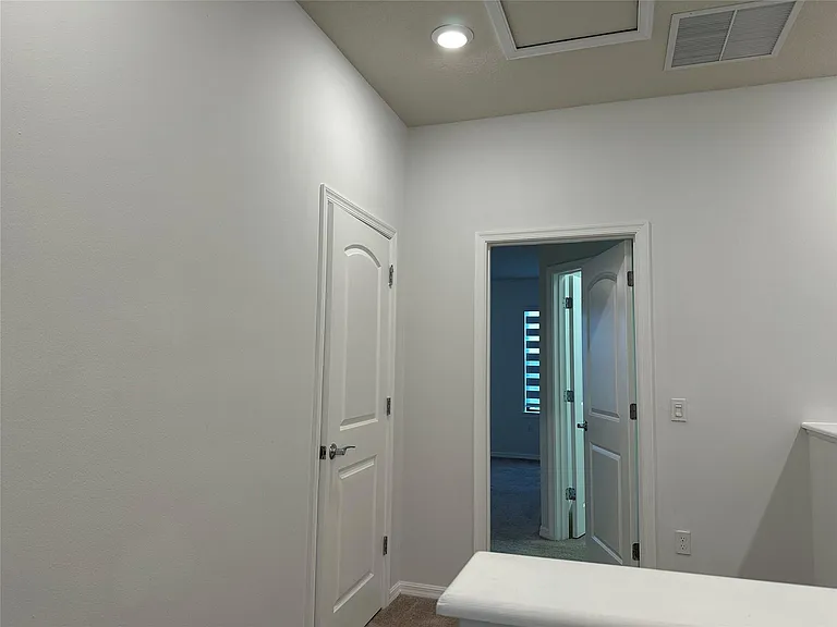 8191 Cinch Way #8191 — Photo 10