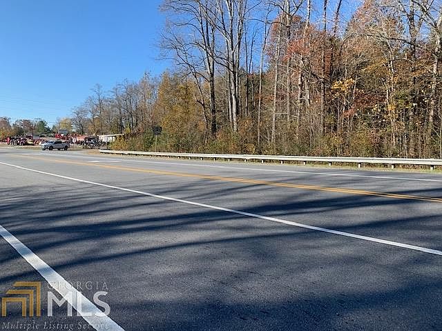 1st image of 221 221/429 King St/main St