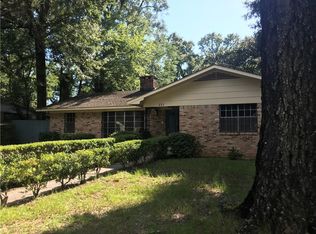 411 Devon Dr, Mobile, AL 36617