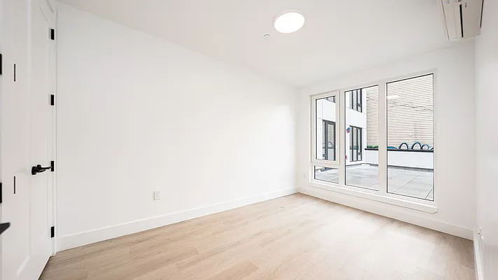 Rented by Nooklyn NYC LLC | media 1