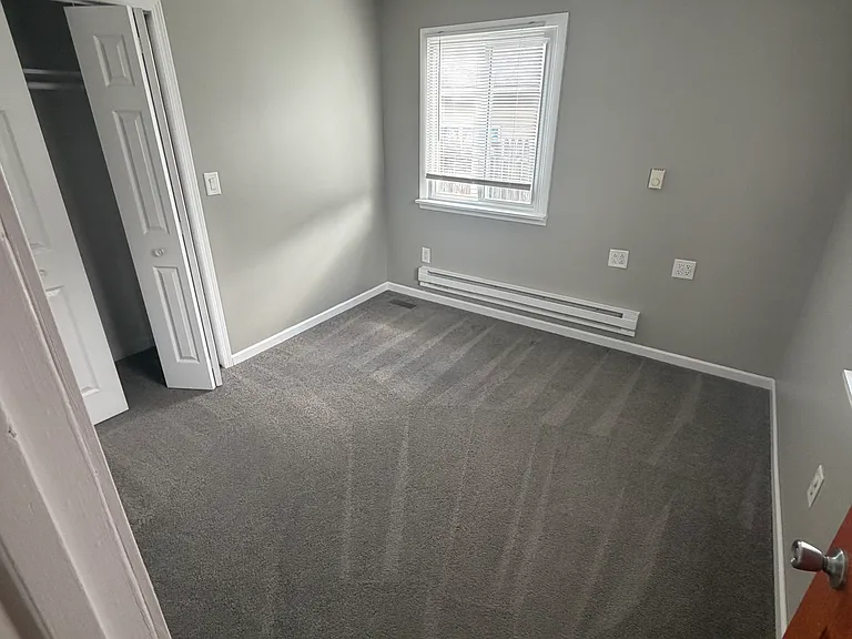 1335 Alicia Dr — Photo 9