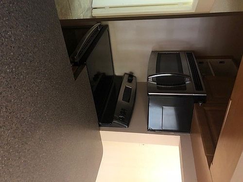 4th image of 1827 Middle River Dr APT 2