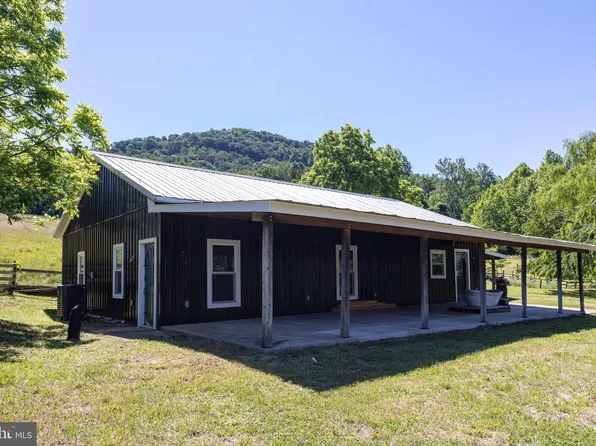 3257 Ida Rd, Luray, VA 22835