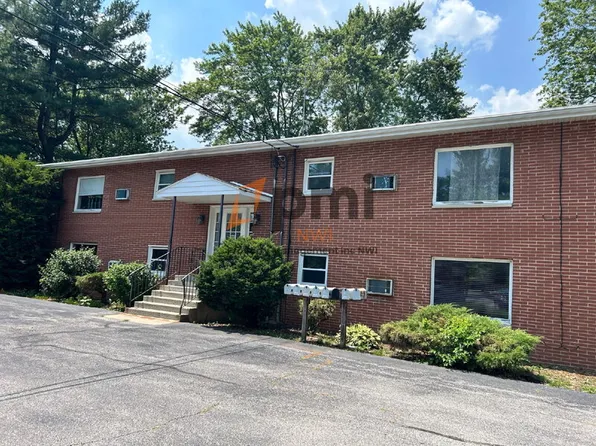 660 N Hobart Rd APT 5, Hobart, IN 46342