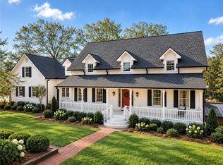 5422 Hill Rd SW, Powder Springs, GA 30127