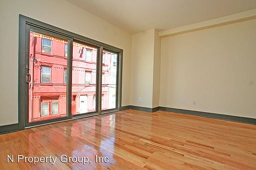 1st image of 1710 Arlington St #2917200