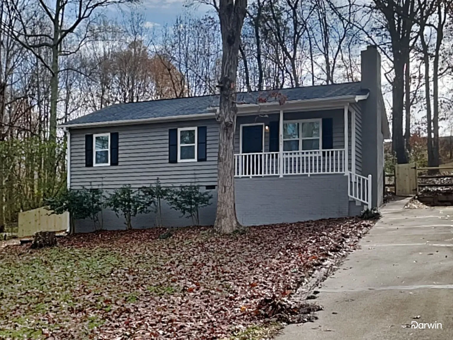 3 bed, 1.5 bath, 1092 sqft, $1,845 — Photo 1