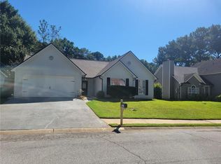 1255 Avalon Dr, Lawrenceville, GA 30044
