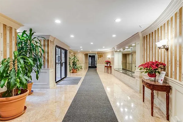 Sold by Prime Realty | media 11