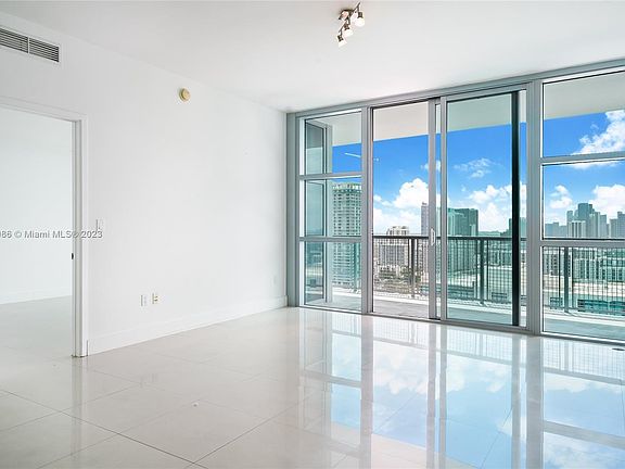 2nd image of 3301 NE 1st Ave APT 2810