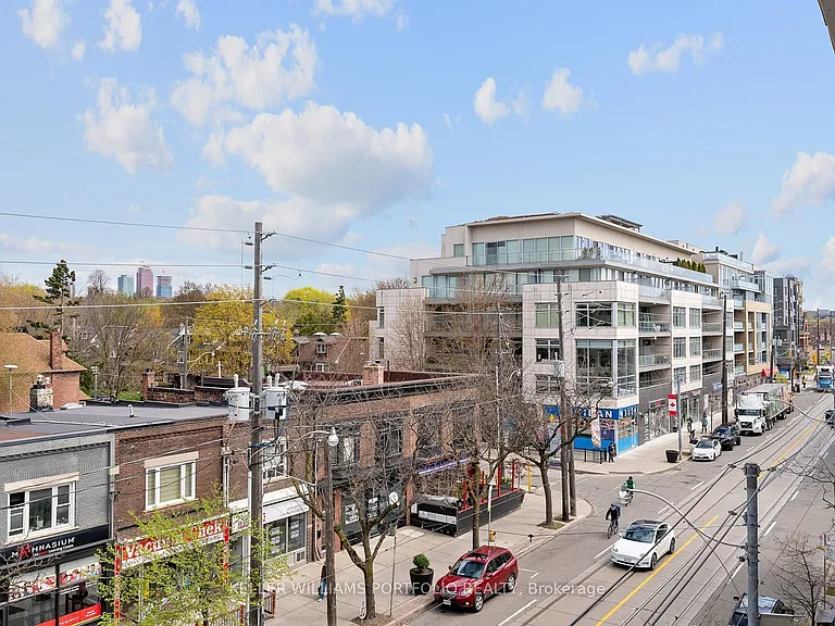 1829 Queen St E #408 — Photo 24