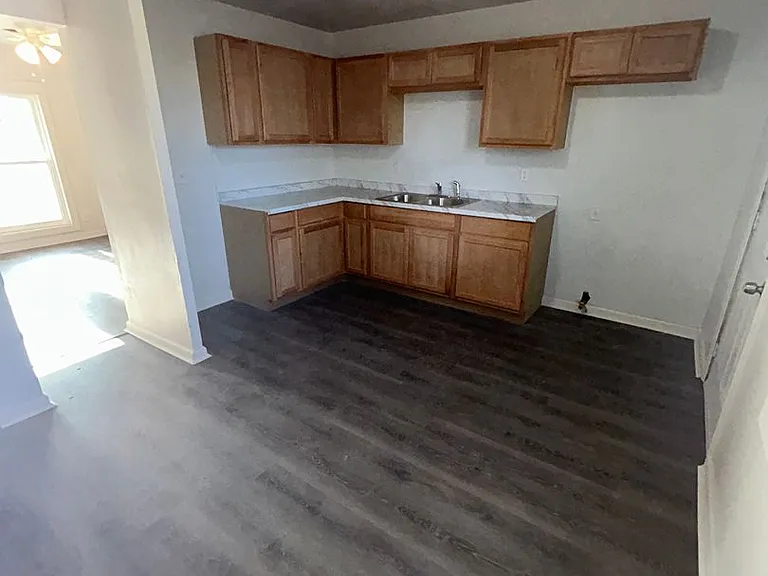 741 Saint Martin Dr — Photo 8