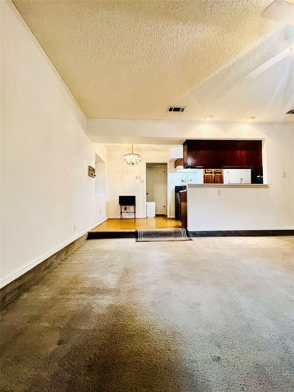 Apartment in Arlington - View 5