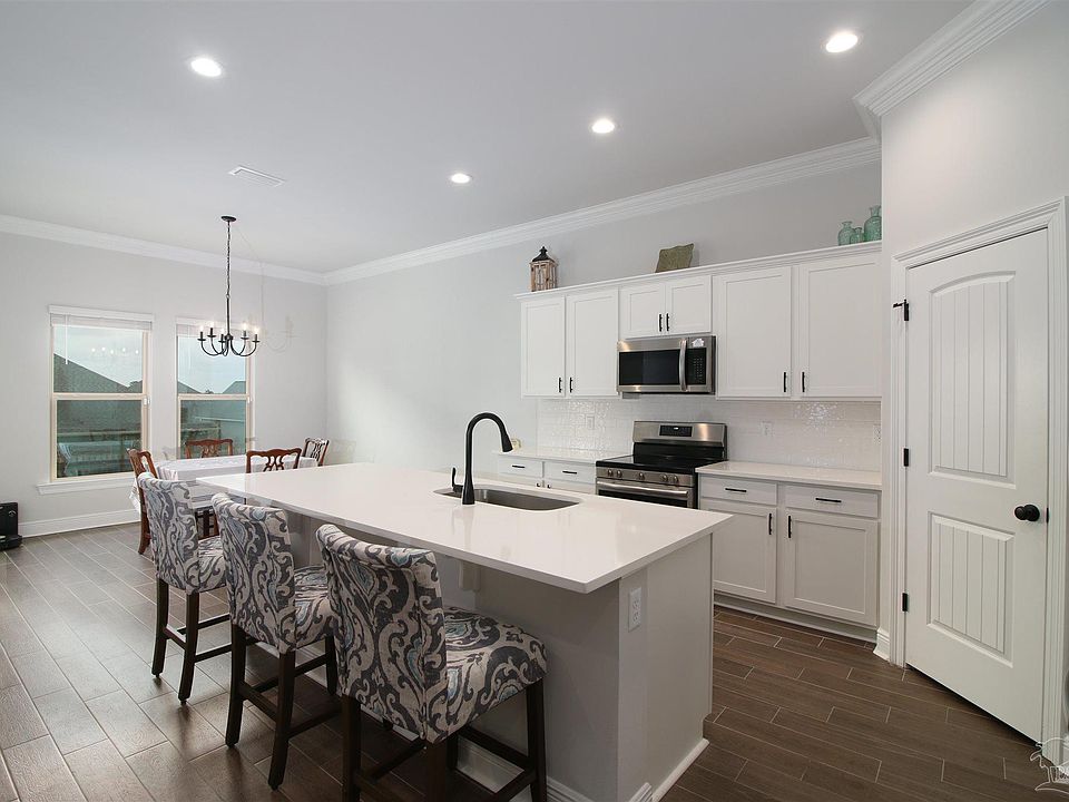 1st image of 4888 Brigenza St