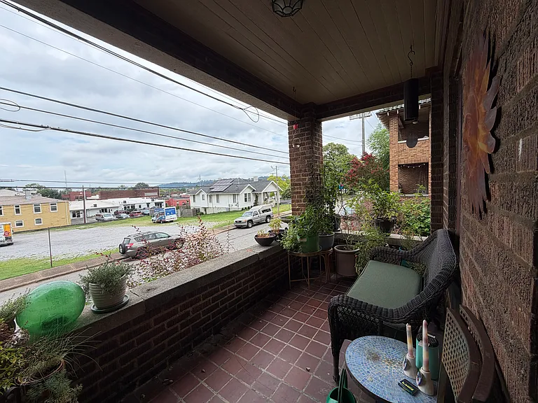 1400 Duncan Ave #15 — Photo 5