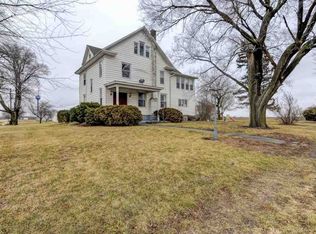 1048 2200th Ave, Chestnut, IL 62518