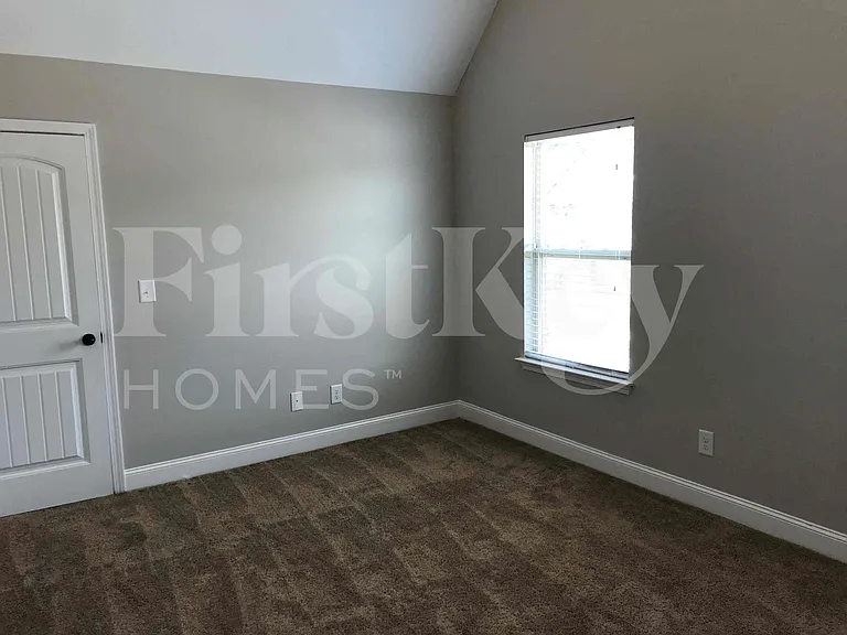 2022 Poplar Falls Ave — Photo 22