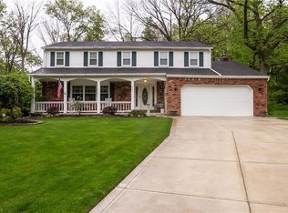 8363 Stirrup Ct, Mentor, OH 44060