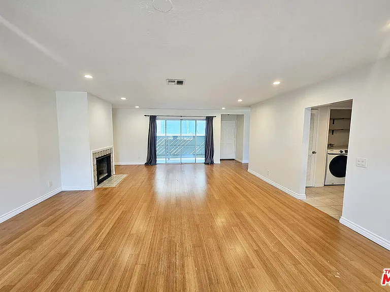 1454 E Orange Grove Blvd #1 — Photo 5