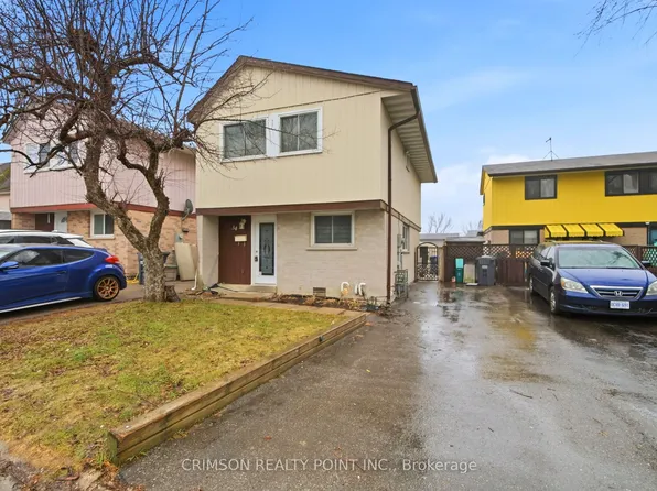 34 Hillbank Trl, Brampton, ON L6S 1P6