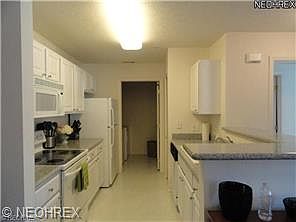 5th image of 15000 Lenox Dr