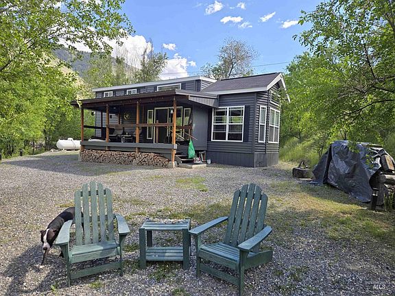 3rd image of 532 Old Pollock Rd