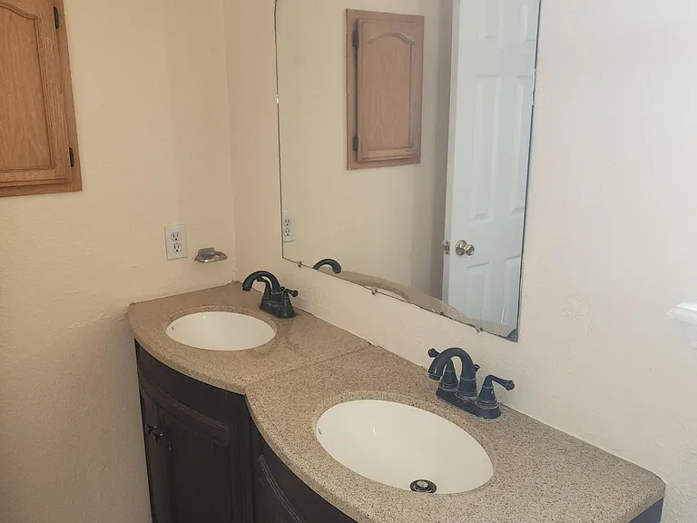 10859 Golden Sands Dr — Photo 7