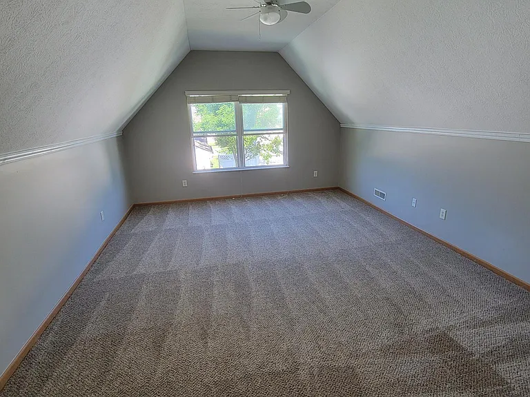 Bonus room on the 2nd floor!